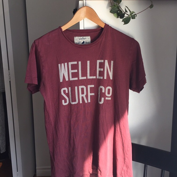 WELLEN SURF CO. Burgundy graphic tee tshirt - Picture 2 of 5